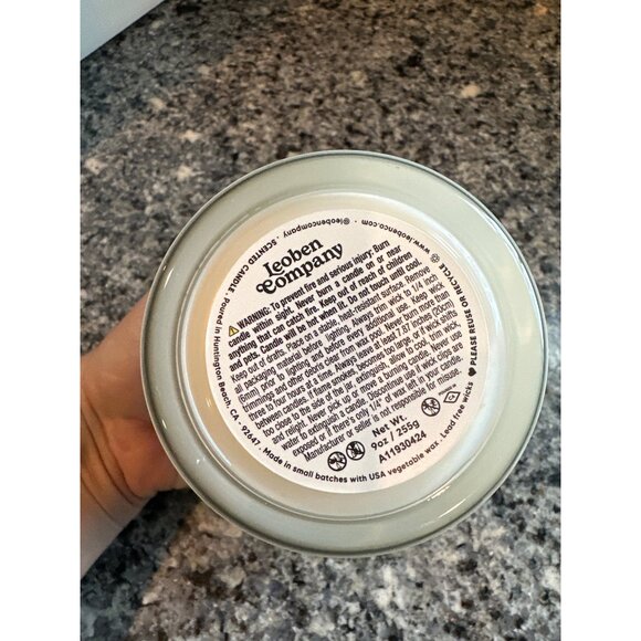 Leoben Company Jasmine Saffron Candle 9 Oz 1 Wick White Soy Wax Made In USA - Picture 5 of 5